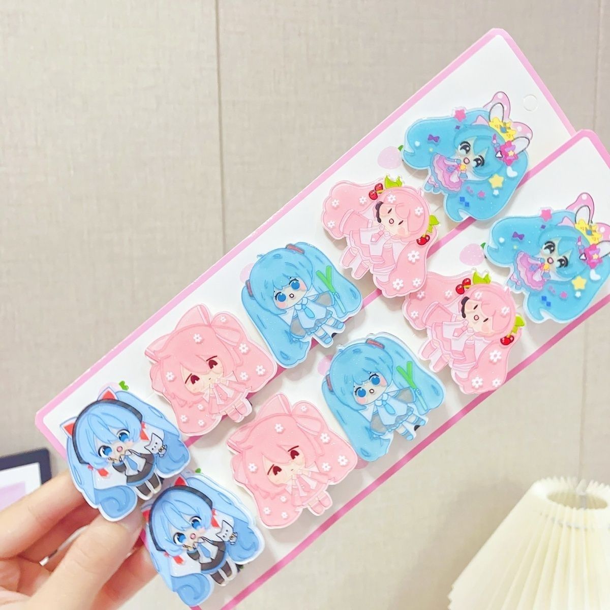 Hatsune Miku Cartoon-Haarspang – Cosplay Floating Prop Bewertung und Preis