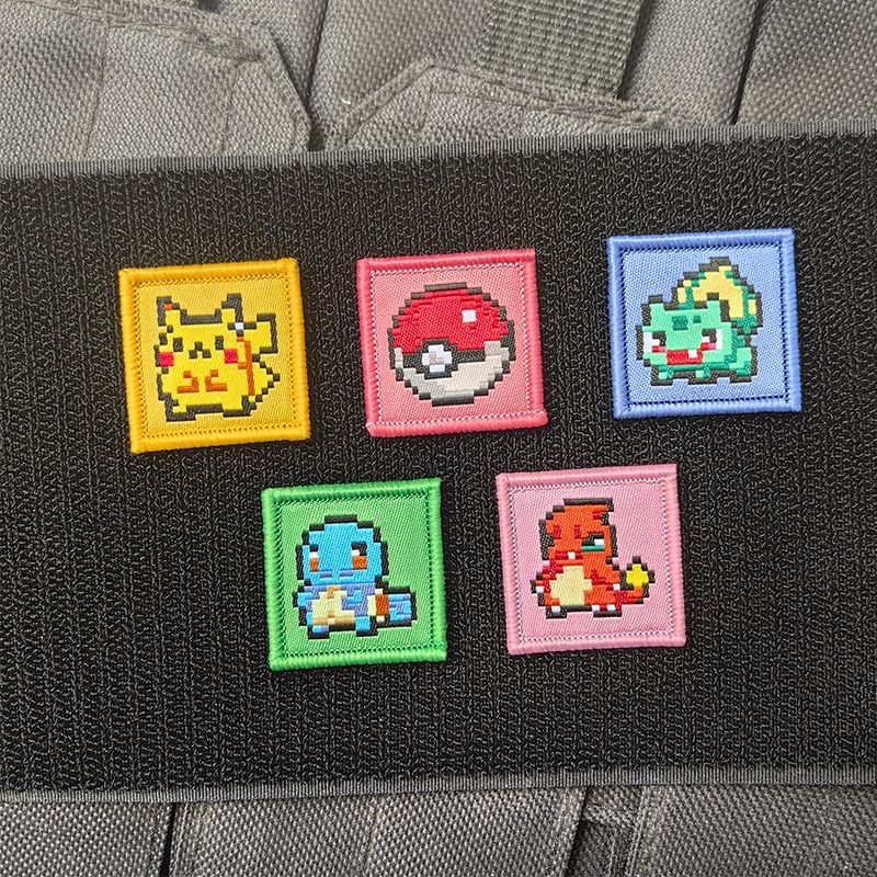Pokemon-Spiel Pixel-Stickerei- – Pokeball Cosplay Prop Bewertung und Preis